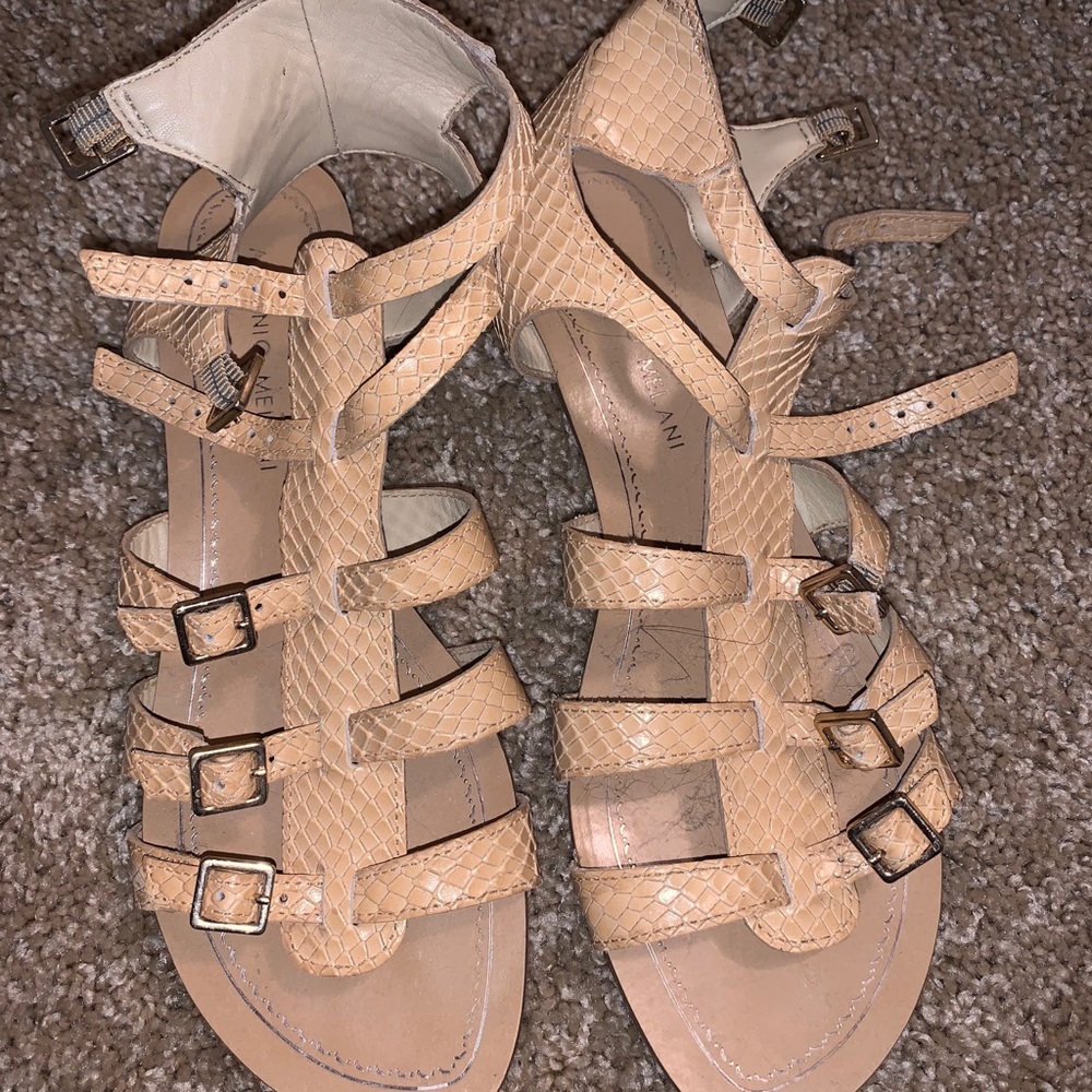 CUTE wedged sandals!